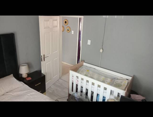2 BEDROOM APARTMENT FOR SALE IN ALBEMARLE EXT 1